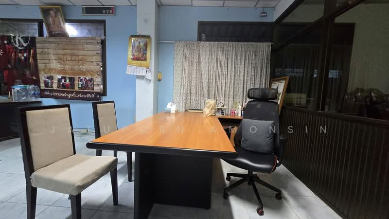 "อาคาร 861 ตร.ม. ทำเลเกษตร-นวมินทร์ เพียง 18.5 ล้าน! เหมาะทำสำนักงานใหญ่ โกดัง หรือซื้อเก็บลงทุน", กรุงเทพ, ท่าแร้ง, บางเขน, กรุงเทพ, 861 ตร.ม., บ้านเดี่ยว ขาย, โดย Jatuporn Amonsin, 500404735 - DDproperty.com
