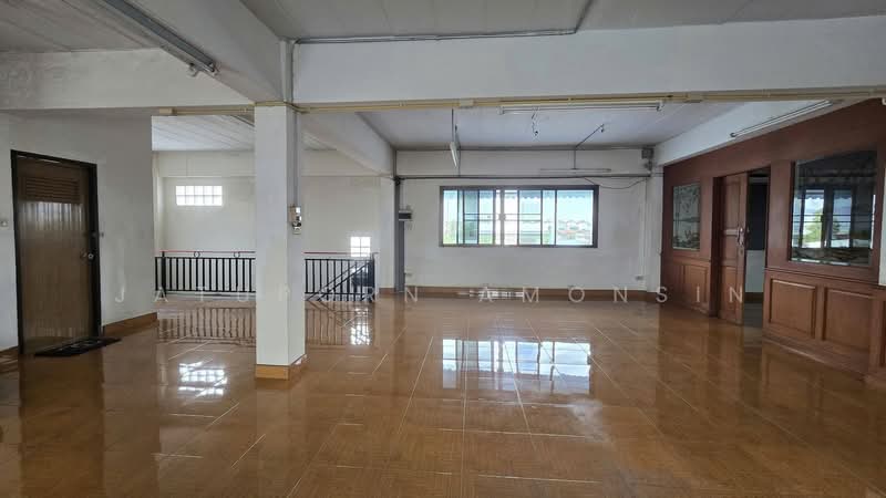 "อาคาร 861 ตร.ม. ทำเลเกษตร-นวมินทร์ เพียง 18.5 ล้าน! เหมาะทำสำนักงานใหญ่ โกดัง หรือซื้อเก็บลงทุน", Bangkok, Tha Rang, Bang Khen, Bangkok, 8 Bedrooms, 861 sqm, Single Detached House For Sale, by Jatuporn Amonsin, 500404735 - DDproperty.com