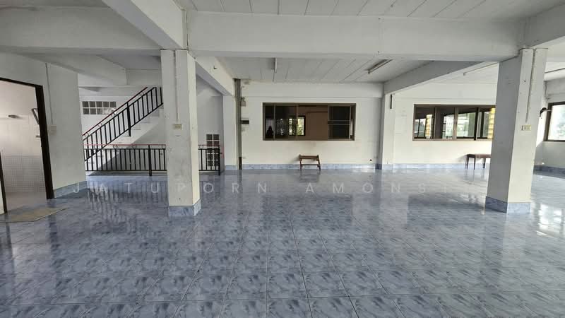 "อาคาร 861 ตร.ม. ทำเลเกษตร-นวมินทร์ เพียง 18.5 ล้าน! เหมาะทำสำนักงานใหญ่ โกดัง หรือซื้อเก็บลงทุน", Bangkok, Tha Rang, Bang Khen, Bangkok, 8 Bedrooms, 861 sqm, Single Detached House For Sale, by Jatuporn Amonsin, 500404735 - DDproperty.com