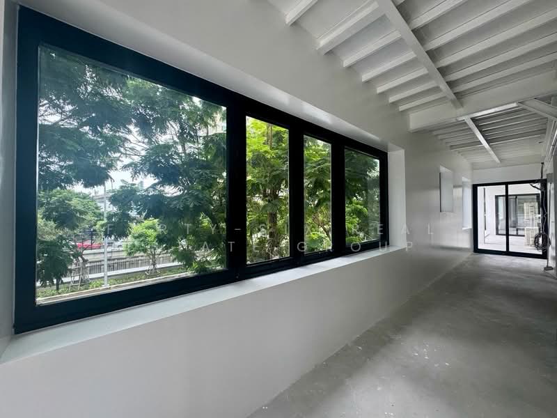 เช่าร้านค้า สปา คลินิค สำนักงาน, Bangkok, Bang Rak, Bangkok, , 130 sqm, Office Space For Rent, by Forty-Six Real Estate Group, 500404762 - DDproperty.com