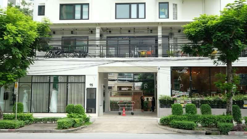 เช่าร้านค้า สปา คลินิค สำนักงาน, Bangkok, Bang Rak, Bangkok, , 130 sqm, Office Space For Rent, by Forty-Six Real Estate Group, 500404762 - DDproperty.com