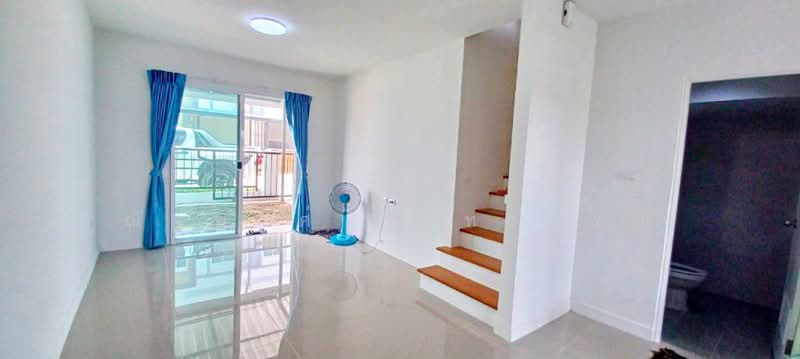 Pruksa Ville 106 Rangsit-Klong 2, Pathum Thani, Rangsit-Nakhon Nayok Road (Khlong Song section), Prachathipat, Thanyaburi, Pathum Thani, 3 Bedrooms, 144 sqm, Townhouse For Rent, by ณัฐพงศ์ สุนทรอรุณ, 500404774 - DDproperty.com