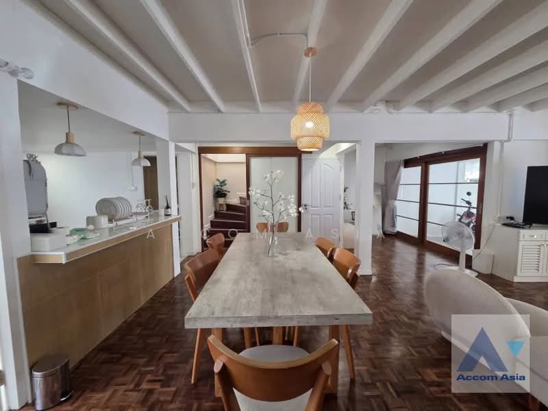 3 Bedrooms Townhouse for Rent in Sukhumvit, Bangkok near BTS Ekkamai, Bangkok, Khlong Tan Nua, Watthana, Bangkok, 3 Bedrooms, 200 sqm, Single Detached House For Rent, by Accom Asia, 500404788 - DDproperty.com