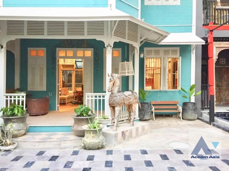 Private Swimming Pool, Pet friendly 3 Bedrooms House for Sale and Rent in Silom, Bangkok near BTS Su, กรุงเทพ, สุริยวงศ์, บางรัก, กรุงเทพ, 240 ตร.ม., บ้านเดี่ยว ให้เช่า, โดย บริษัท แอคคอม เอเซีย จำกัด, 500404820 - DDproperty.com