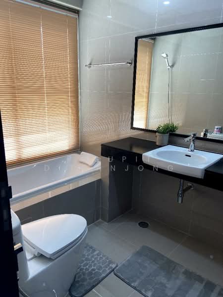 Noble Ora, Bangkok, Soi Sukhumvit 55, Sukhumvit Road, Khlong Tan Nua, Watthana, Bangkok, 1 Bedroom, 80 sqm, Condo For Rent, by Pasupit Ditbanjong, 500404821 - DDproperty.com