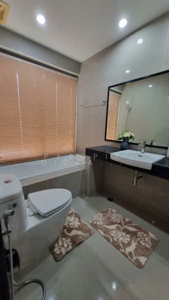 Noble Ora, Bangkok, Soi Sukhumvit 55, Sukhumvit Road, Khlong Tan Nua, Watthana, Bangkok, 1 Bedroom, 79 sqm, Condo For Rent, by Pasupit Ditbanjong, 500404823 - DDproperty.com