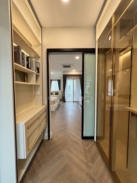 Nantawan Rama 9 - New Krungthepkreetha, Bangkok, Saphan Sung, Bangkok, 4 Bedrooms, 4 sqm, Single Detached House For Rent, by Rojjana Jindasri, 500404827 - DDproperty.com