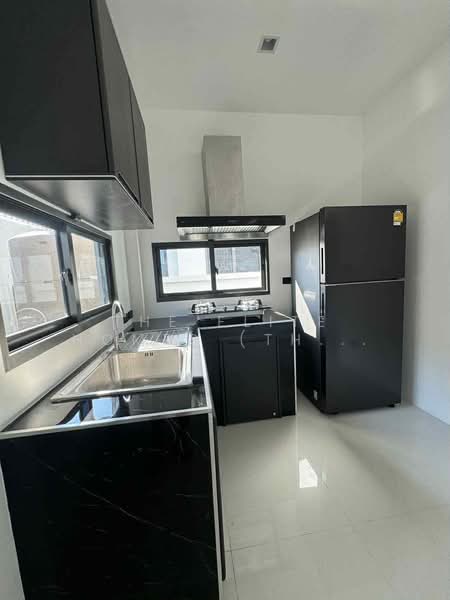 Bangkok Boulevard Bangna KM.5, Samut Prakan, Bang Na-Trat 37 Alley, Bang Kaeo, Bang Plee, Samut Prakan, 4 Bedrooms, 237 sqm, Single Detached House For Sale, by The Elite Homes (Thailand) Co., Ltd., 500404861 - DDproperty.com