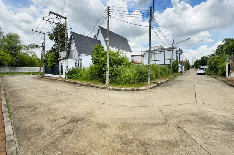 หมู่บ้านภัทรา ลำลูกกาคลอง4 ซอยลำลูกกา 81, Pathum Thani, ลำลูกกา, Lat Sawai, Lam Luk Ka, Pathum Thani, , 255 sqm, Land For Sale, by สง่าชัย ไทรทองคำ, 500404868 - DDproperty.com