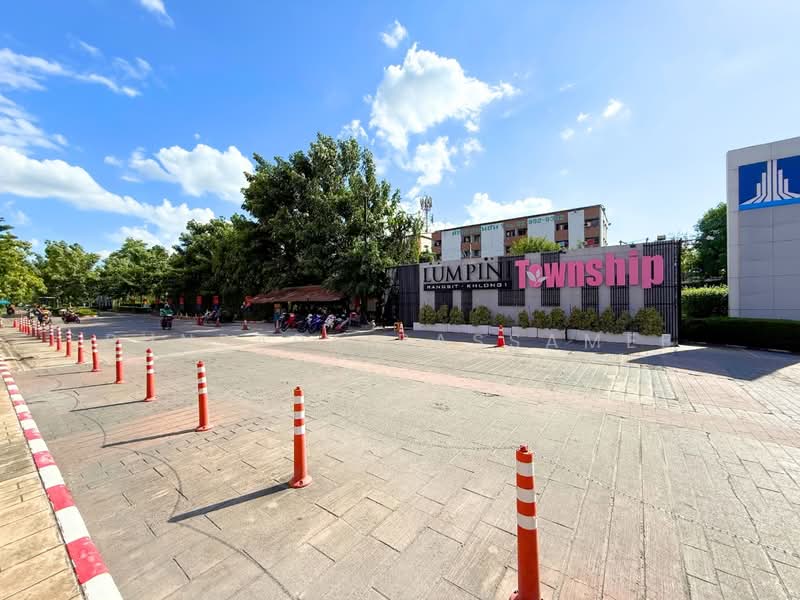 Lumpini Township Rangsit-Klong 1 : ลุมพินี ทาวน์ชิป รังสิต - คลอง 1, ปทุมธานี, ซอยรังสิต-นครนายก 28 ถนนรังสิต-นครนายก, คลองเจ็ด, คลองหลวง, ปทุมธานี, 22 ตร.ม., คอนโด ขาย, โดย Punpapa Rassamee, 500404869 - DDproperty.com