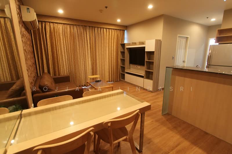 The Complete Narathiwat, Bangkok, 9 Naradhiwas Rajanagarindra Rd, Chong Nonsi, Yan Nawa, Bangkok, 2 Bedrooms, 69 sqm, Condo For Rent, by Rojjana Jindasri, 500404889 - DDproperty.com