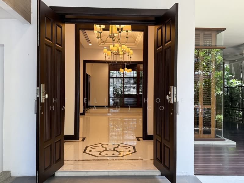 Baan Sukhumvit 18 : บ้านสุขุมวิท 18, กรุงเทพ, คลองเตย, กรุงเทพ, 675 ตร.ม., บ้านเดี่ยว ขาย, โดย The Elite Homes (Thailand) Co., Ltd., 500404898 - DDproperty.com