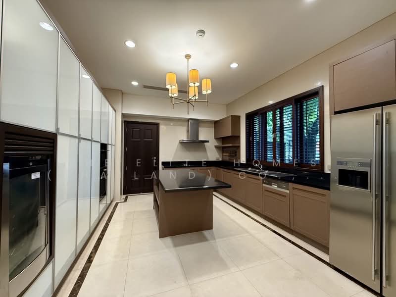 Baan Sukhumvit 18 : บ้านสุขุมวิท 18, กรุงเทพ, คลองเตย, กรุงเทพ, 675 ตร.ม., บ้านเดี่ยว ขาย, โดย The Elite Homes (Thailand) Co., Ltd., 500404898 - DDproperty.com