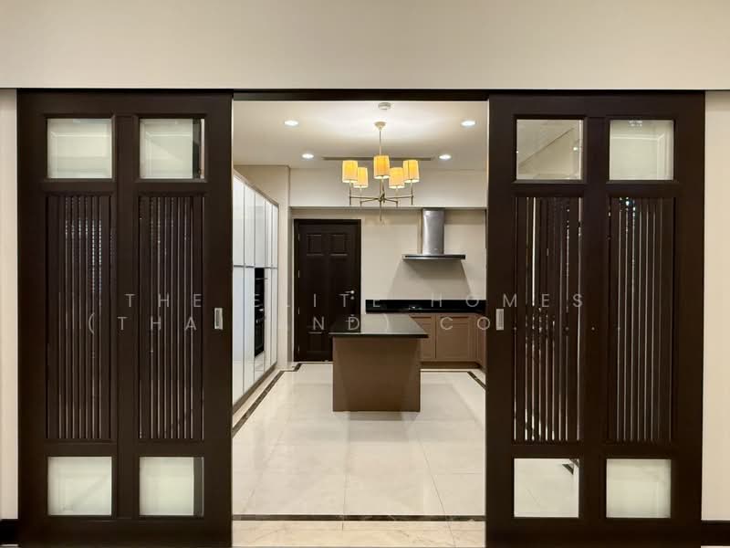 Baan Sukhumvit 18 : บ้านสุขุมวิท 18, กรุงเทพ, คลองเตย, กรุงเทพ, 675 ตร.ม., บ้านเดี่ยว ขาย, โดย The Elite Homes (Thailand) Co., Ltd., 500404898 - DDproperty.com