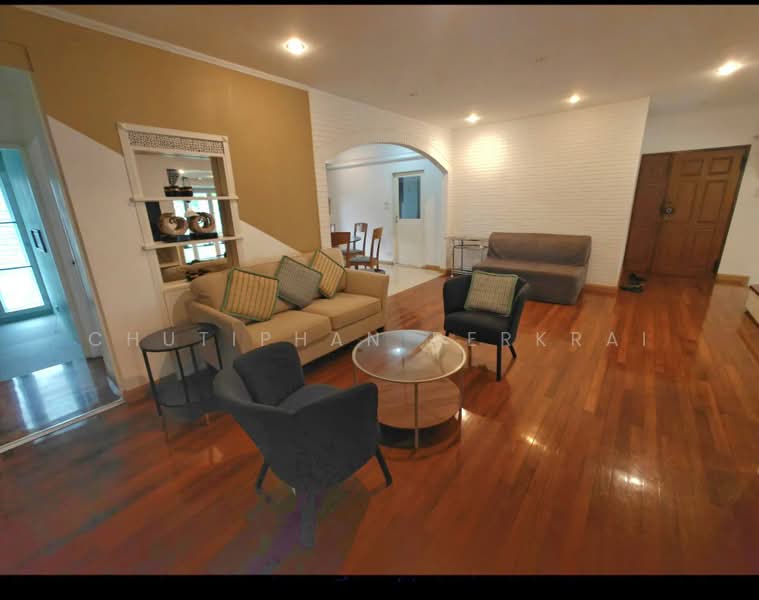 Siam Penthouse 2 Condominium : สยาม เพนท์เฮาส์ 2 คอนโดมิเนียม, กรุงเทพ, 72 ซอยสาทร 1 ถนนสาทร, ทุ่งมหาเมฆ, สาทร, กรุงเทพ, 170 ตร.ม., อพาร์ทเมนท์ ให้เช่า, โดย Chutiphan Rerkrai, 500404926 - DDproperty.com