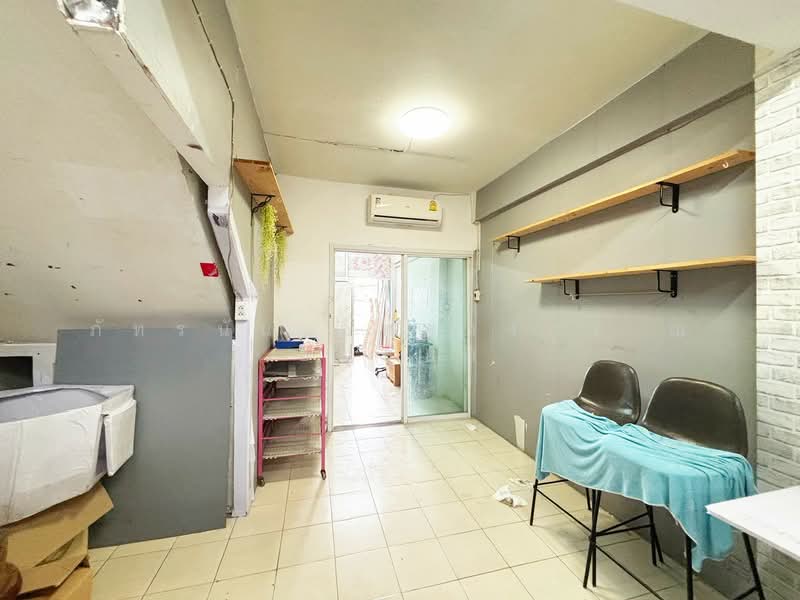 อาคารพาณิชย์ 4.5ชั้น เอ็ม ที ซิตี้ คลองหลวง, Pathum Thani, Khlong Song, Khlong Luang, Pathum Thani, , 80 sqm, Shophouse For Sale, by ภัทรนัน อิศรางกูร ณ อยุธยา, 500404933 - DDproperty.com