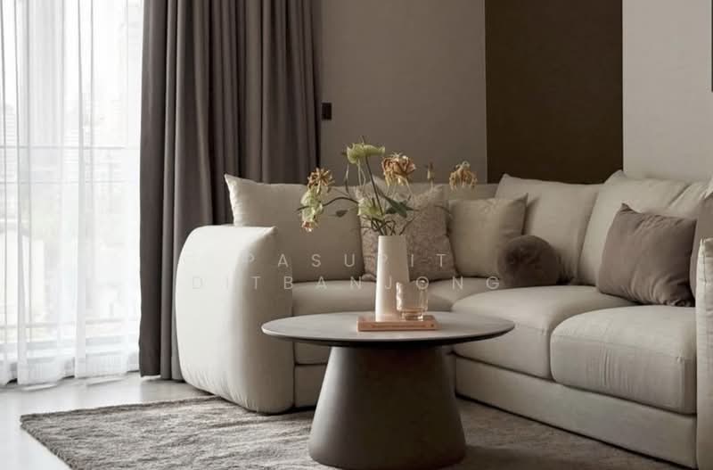 The Room Sukhumvit 38, Bangkok, Soi Sukhumvit 38, Phra Kanong, Khlong Toei, Bangkok, 2 Bedrooms, 79 sqm, Condo For Rent, by Pasupit Ditbanjong, 500404938 - DDproperty.com
