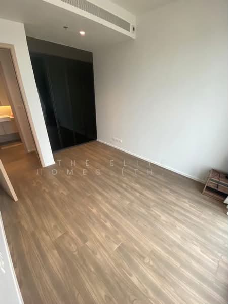 The Lofts Silom, Bangkok, Pramuan Road, Silom, Bang Rak, Bangkok, 2 Bedrooms, 86 sqm, Condo For Rent, by The Elite Homes (Thailand) Co., Ltd., 500404986 - DDproperty.com