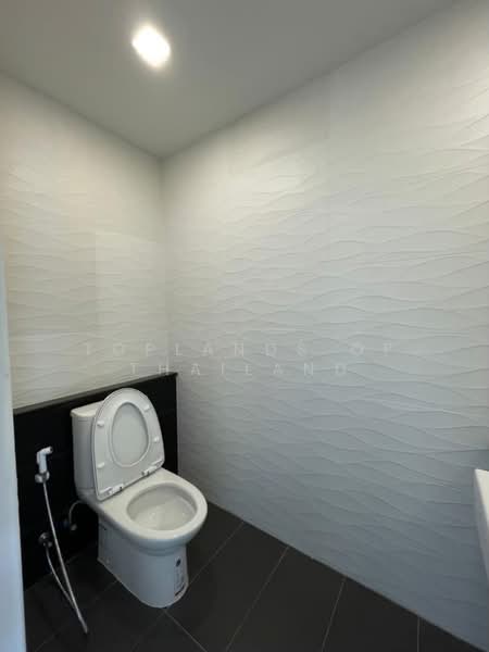 The Harmony, Bangkok, Soi Ramintra 62 Yak 1, Khan Na Yao, Bangkok, 3 Bedrooms, 305 sqm, Townhouse For Sale, by TopLands of Thailand, 500405009 - DDproperty.com