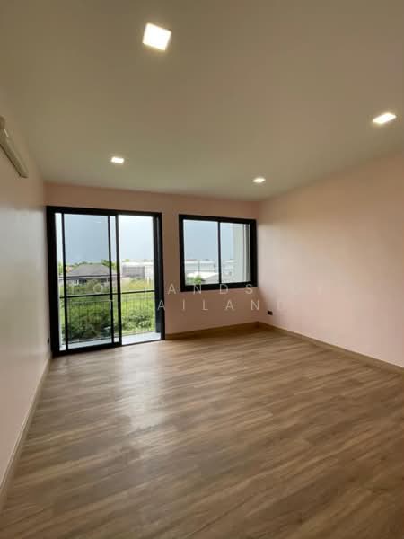 The Harmony, Bangkok, Soi Ramintra 62 Yak 1, Khan Na Yao, Bangkok, 3 Bedrooms, 305 sqm, Townhouse For Sale, by TopLands of Thailand, 500405009 - DDproperty.com