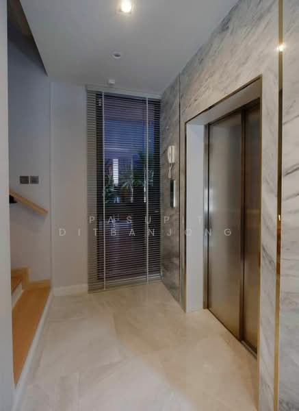 Arna Ekkamai, Bangkok, 332 Soi Sukhumvit 65 Sukhumvit Road, Phra Kanong Nua, Watthana, Bangkok, 4 Bedrooms, 580 sqm, Single Detached House For Rent, by Pasupit Ditbanjong, 500405021 - DDproperty.com