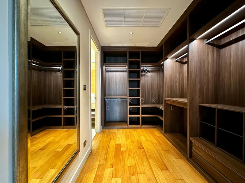 Sindhorn Residence, Bangkok, 54 Soi Ton Son, Lumphini, Pathum Wan, Bangkok, 2 Bedrooms, 224 sqm, Condo For Sale, by Bangkok Residential, 500405113 - DDproperty.com