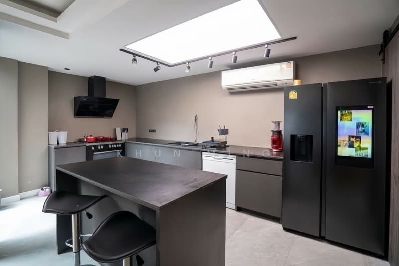 ให้เช่า Home Office Pool Villa ย่านลาดพร้าว ใกล้ MRT โชคชัย 4 (SPSMG43), กรุงเทพ, ลาดพร้าว, สะพานสอง, วังทองหลาง, กรุงเทพ, 250 ตร.ม., ทาวน์เฮ้าส์ ให้เช่า, โดย Khun Ming, 500405143 - DDproperty.com