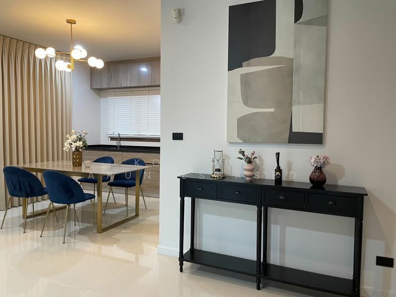 Burasiri Krungthep Kreetha, Bangkok, 95 Soi Pracha Ruam Chai, Hua Mak, Bang Kapi, Bangkok, 4 Bedrooms, 196 sqm, Single Detached House For Rent, by Komkrit Arunvessased, 500405174 - DDproperty.com