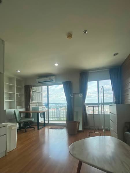 Lumpini Park Rama 9-Ratchada, Bangkok, 888 Chaturathit Road, Bang Kapi, Huai Khwang, Bangkok, 1 Bedroom, 37 sqm, Condo For Rent, by Living Condo, 500405199 - DDproperty.com