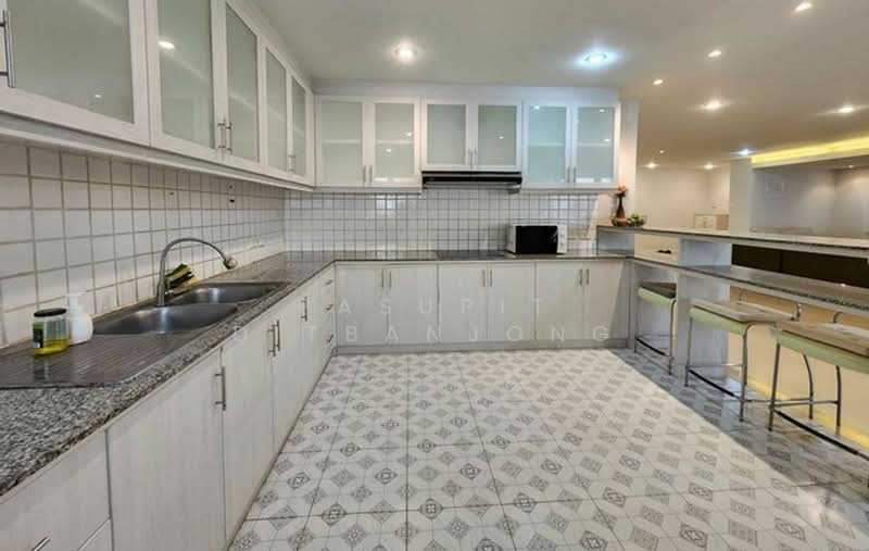 Le Premier 2, Bangkok, Soi Sukhumvit 59, Khlong Tan Nua, Watthana, Bangkok, 4 Bedrooms, 259 sqm, Condo For Sale, by Pasupit Ditbanjong, 500405201 - DDproperty.com