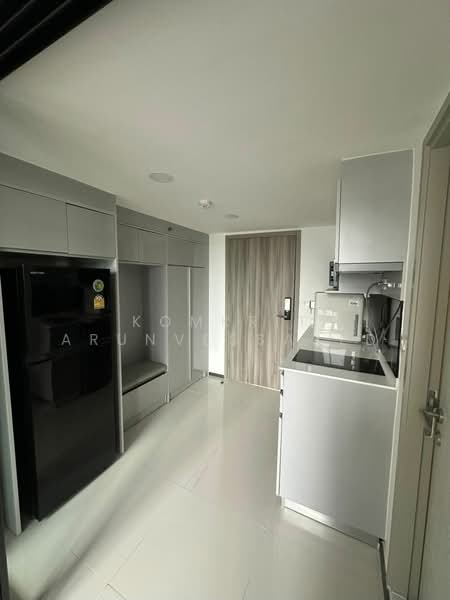 Knightsbridge Space Ratchayothin, Bangkok, Phaholyothin Road, Chatuchak, Bangkok, 1 Bedroom, 39 sqm, Condo For Sale, by Komkrit Arunvessased, 500405202 - DDproperty.com