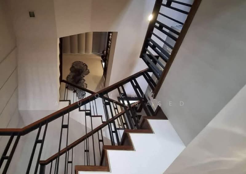 Quarter 31, Bangkok, 333 Soi Sukhumvit 31, Khlong Tan Nua, Watthana, Bangkok, 4 Bedrooms, 425 sqm, Townhouse For Rent, by Komkrit Arunvessased, 500405218 - DDproperty.com