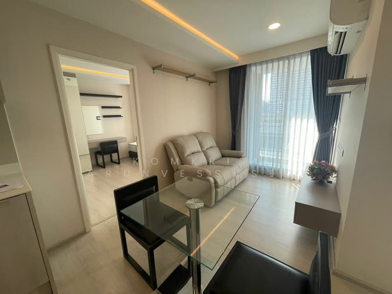 Vtara Sukhumvit 36, Bangkok, 118 Soi Saen Sabai, Phra Kanong, Khlong Toei, Bangkok, 2 Bedrooms, 60 sqm, Condo For Rent, by Komkrit Arunvessased, 500405226 - DDproperty.com