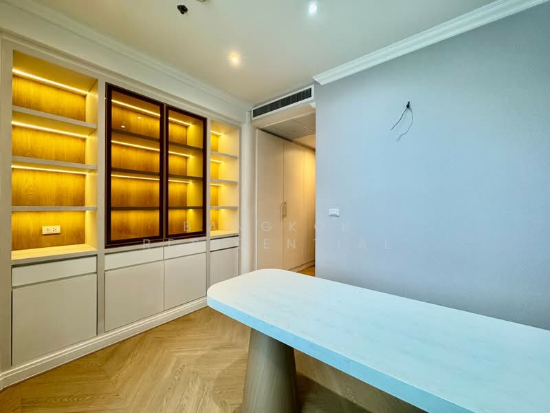 Athenee Residence, Bangkok, 65 Witthayu Road, Lumphini, Pathum Wan, Bangkok, 3 Bedrooms, 215 sqm, Condo For Sale, by Bangkok Residential, 500405230 - DDproperty.com