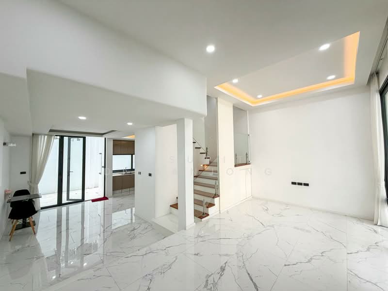 4-BR Townhouse, Bangkok, Khlongtoei Nua, Watthana, Bangkok, 4 Bedrooms, 250 sqm, Townhouse For Sale, by Pasupit Ditbanjong, 500405239 - DDproperty.com