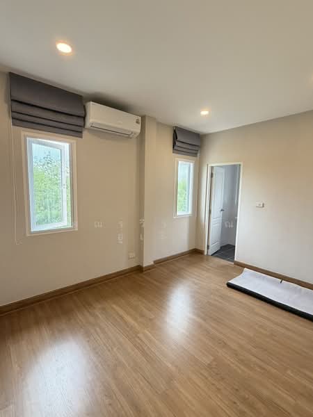 Centro Rama9-Krungthep Kreetha, Bangkok, Khlong Song Ton Nun, Lat Krabang, Bangkok, 4 Bedrooms, 252 sqm, Single Detached House For Rent, by คุณรวีวรรณ อู่เงิน, 500405313 - DDproperty.com