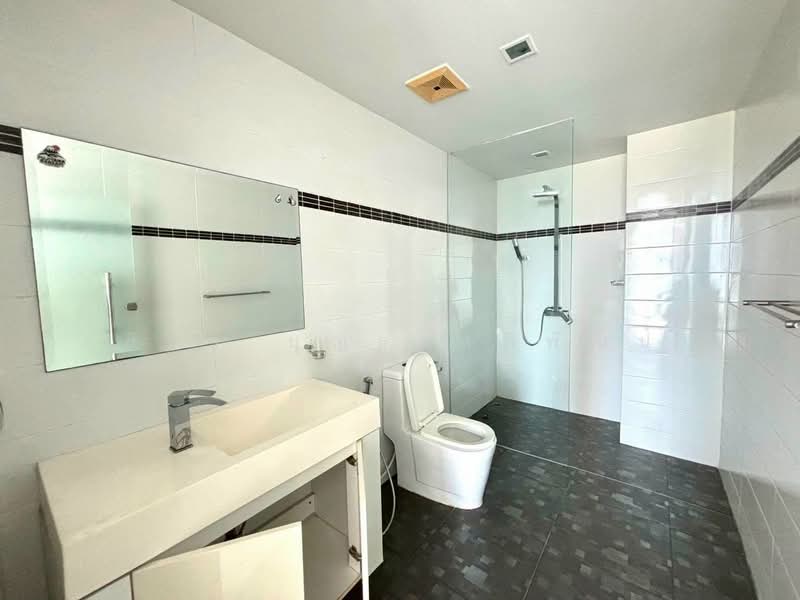 Park Royal 3 condominium, Chon Buri (Pattaya), Soi Phratamnak Phratamnak, Nong Pru, Bang Lamung (Pattaya), Chon Buri (Pattaya), 2 Bedrooms, 75 sqm, Condo For Sale, by สิชา บุญธนาภิพัฒน์, 500405335 - DDproperty.com