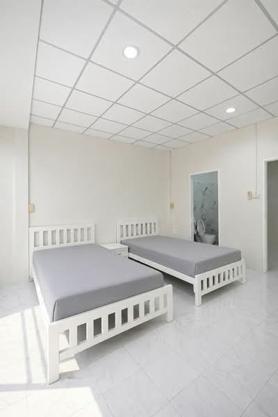 ทาวน์เฮ้าส์ 2 ชั้น ซอยศรีด่าน 15, Samut Prakan, Samrong Nua, Muang Samut Prakarn, Samut Prakan, 3 Bedrooms, 100 sqm, Townhouse For Rent, by Sunitra Sachdev, 500405400 - DDproperty.com