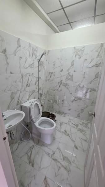 ทาวน์เฮ้าส์ 2 ชั้น ซอยศรีด่าน 15, Samut Prakan, Samrong Nua, Muang Samut Prakarn, Samut Prakan, 3 Bedrooms, 100 sqm, Townhouse For Rent, by Sunitra Sachdev, 500405400 - DDproperty.com