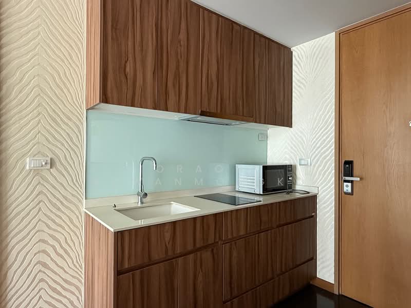 Via 31, Bangkok, Soi Sukhumvit 31, Khlong Tan Nua, Watthana, Bangkok, 1 Bedroom, 48 sqm, Condo For Rent, by Oraon Suwanmongko, 500405409 - DDproperty.com