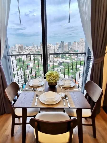 Noble BE33, Bangkok, 19 Soi Sukhumvit 33, Khlong Tan Nua, Watthana, Bangkok, 2 Bedrooms, 53 sqm, Condo For Rent, by Tanawat PP, 500405418 - DDproperty.com