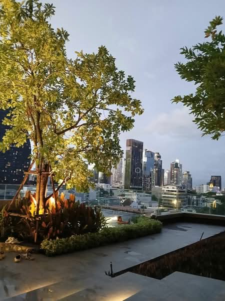 Oka Haus Sukhumvit 36, Bangkok, 3399 Rama 4 Road, Khong Tan, Khlong Toei, Bangkok, 1 Bedroom, 34 sqm, Condo For Rent, by Natthapong Laomahong, 500405432 - DDproperty.com