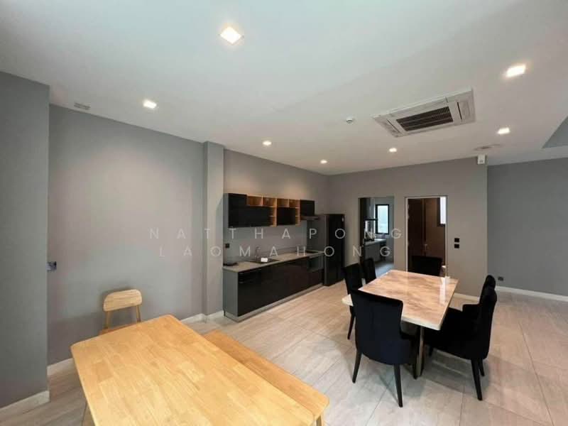 The Gentry Phatthanakan 2, Bangkok, Phatthanakan 32, Suan Luang, Bangkok, 4 Bedrooms, 440 sqm, Single Detached House For Sale, by Natthapong Laomahong, 500405442 - DDproperty.com