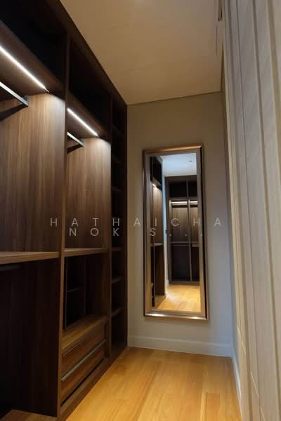 Sindhorn Residence, Bangkok, 54 Soi Ton Son, Lumphini, Pathum Wan, Bangkok, 1 Bedroom, 71 sqm, Condo For Rent, by Hathaichanok Saenset, 500405506 - DDproperty.com