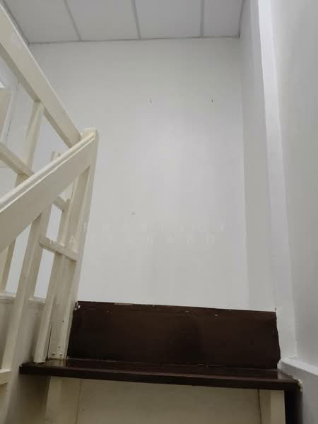 Maneeya Ville, Bangkok, Soi Wachiratham Sathit 12, Bang Chak, Phra Khanong, Bangkok, 2 Bedrooms, 120 sqm, Single Detached House For Rent, by Praeploy Rattanapornnapapatch, 500405512 - DDproperty.com