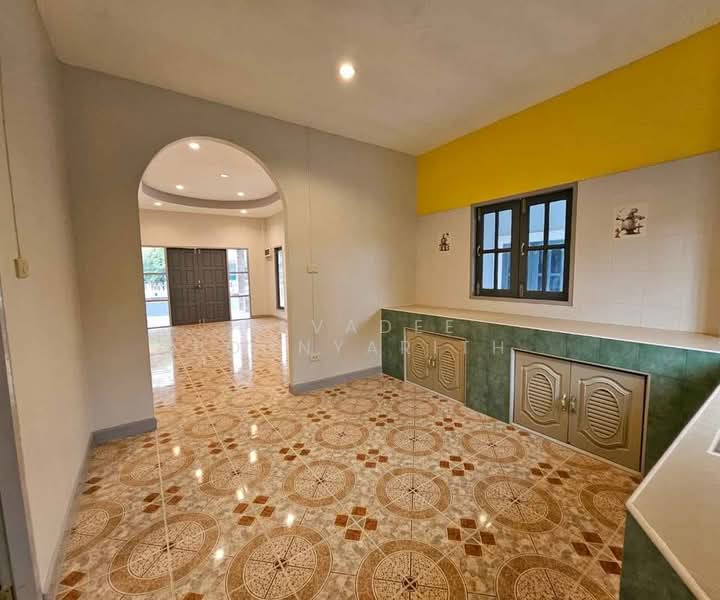 3-BR House, Prachuap Khiri Khan, Khao Noi, Pran Buri, Prachuap Khiri Khan, 3 Bedrooms, 150 sqm, Single Detached House For Sale, by Pavadee Boonyarith, 500405532 - DDproperty.com