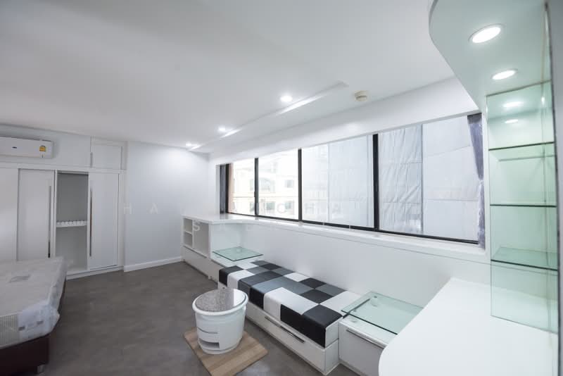 President Park Sukhumvit 24, Bangkok, 99 Sukhumvit 24 Alley, Khlongtoei Nua, Watthana, Bangkok, 3 Bedrooms, 265 sqm, Condo For Rent, by Hathaichanok Saenset, 500405553 - DDproperty.com