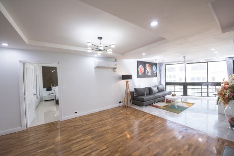 President Park Sukhumvit 24, Bangkok, 99 Sukhumvit 24 Alley, Khlongtoei Nua, Watthana, Bangkok, 3 Bedrooms, 265 sqm, Condo For Rent, by Hathaichanok Saenset, 500405553 - DDproperty.com