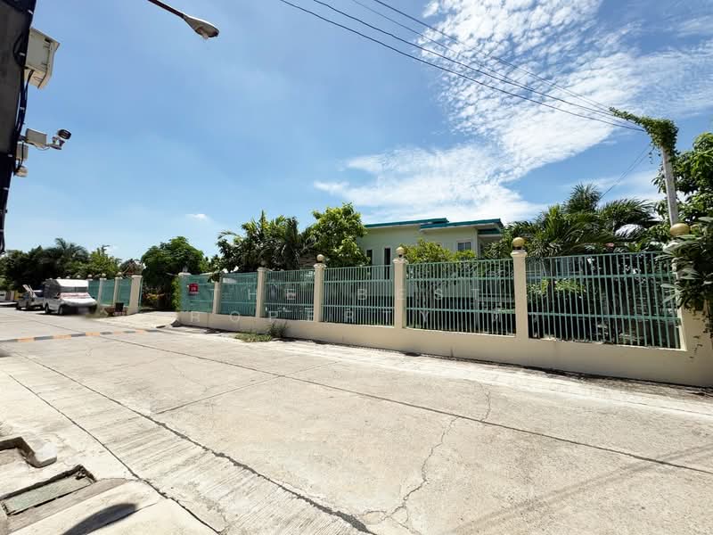 ที่ดินพร้อมสิ่งปลูกสร้างลาดกระบัง กรุงเทพมหานคร, Bangkok, Lam Pla Tiew, Lat Krabang, Bangkok, , 1,604 sqm, Land For Sale, by The Best Property ติ๋ว, 500405601 - DDproperty.com