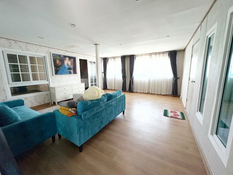 ที่ดินพร้อมสิ่งปลูกสร้างลาดกระบัง กรุงเทพมหานคร, Bangkok, Lam Pla Tiew, Lat Krabang, Bangkok, , 1,604 sqm, Land For Sale, by The Best Property ติ๋ว, 500405601 - DDproperty.com